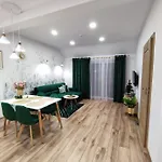 Apartament Pod Lipami *