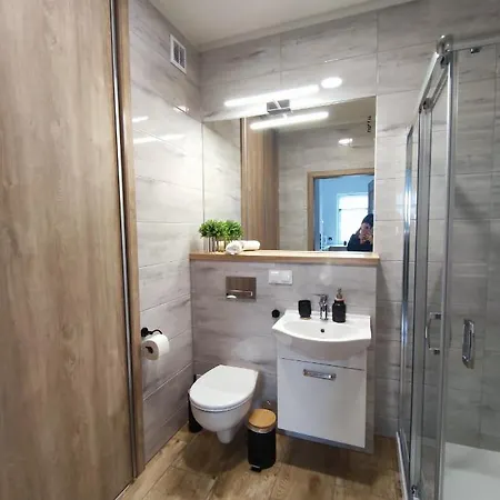 Pod Lipami Apartamento *